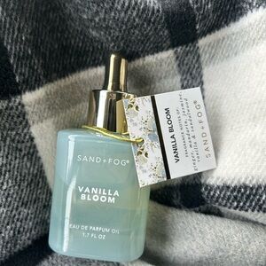 SAND + FOG Vanilla Bloom Eau de Parfum Oil - Cream